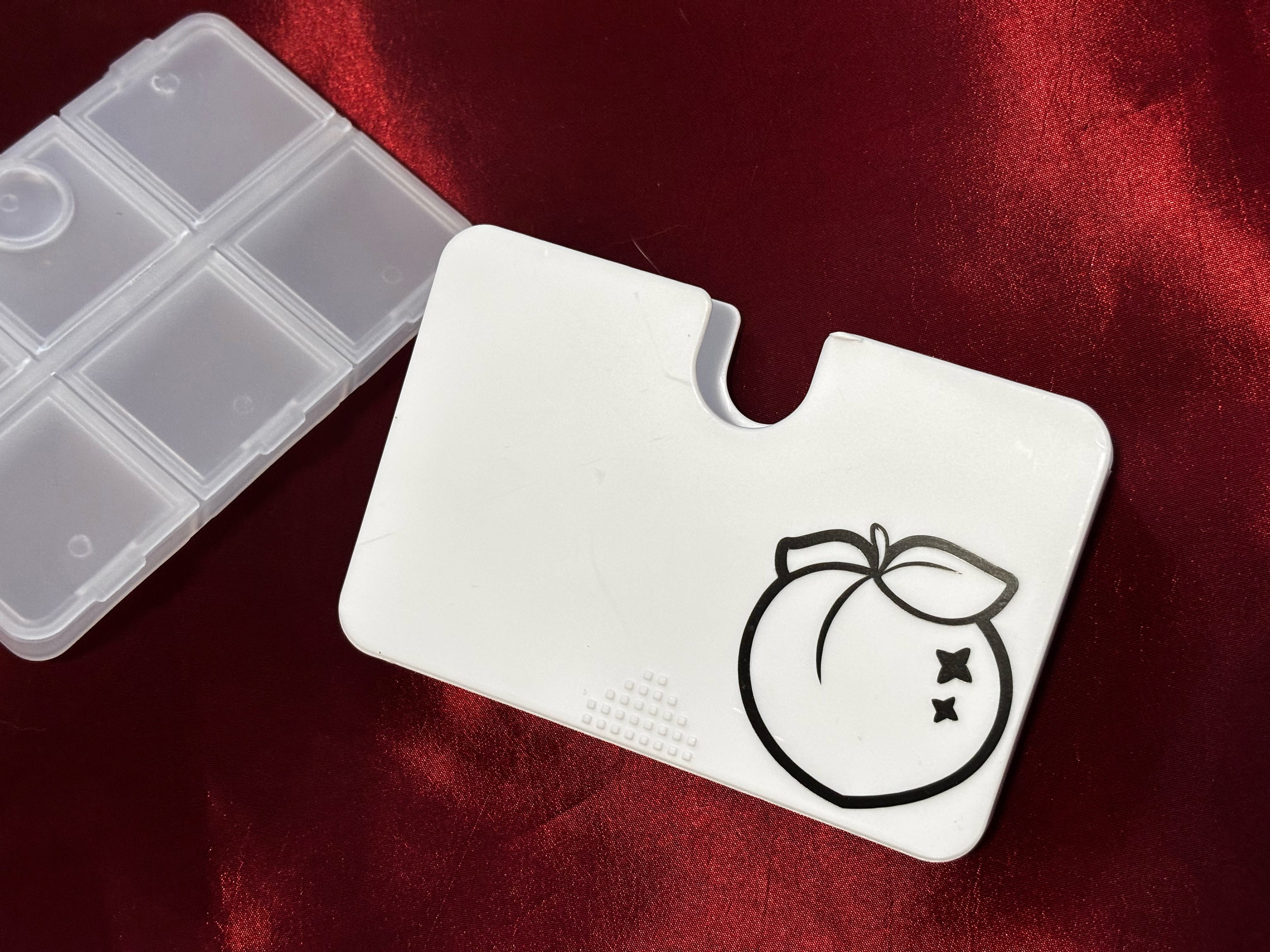 Praise the Peach 2.0 Pill Cases