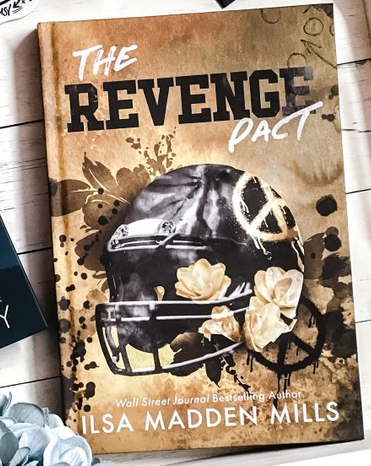 The Revenge Pact (Kings of Football) (Belle Book Box Edition, Signed, Sprayed Edges)